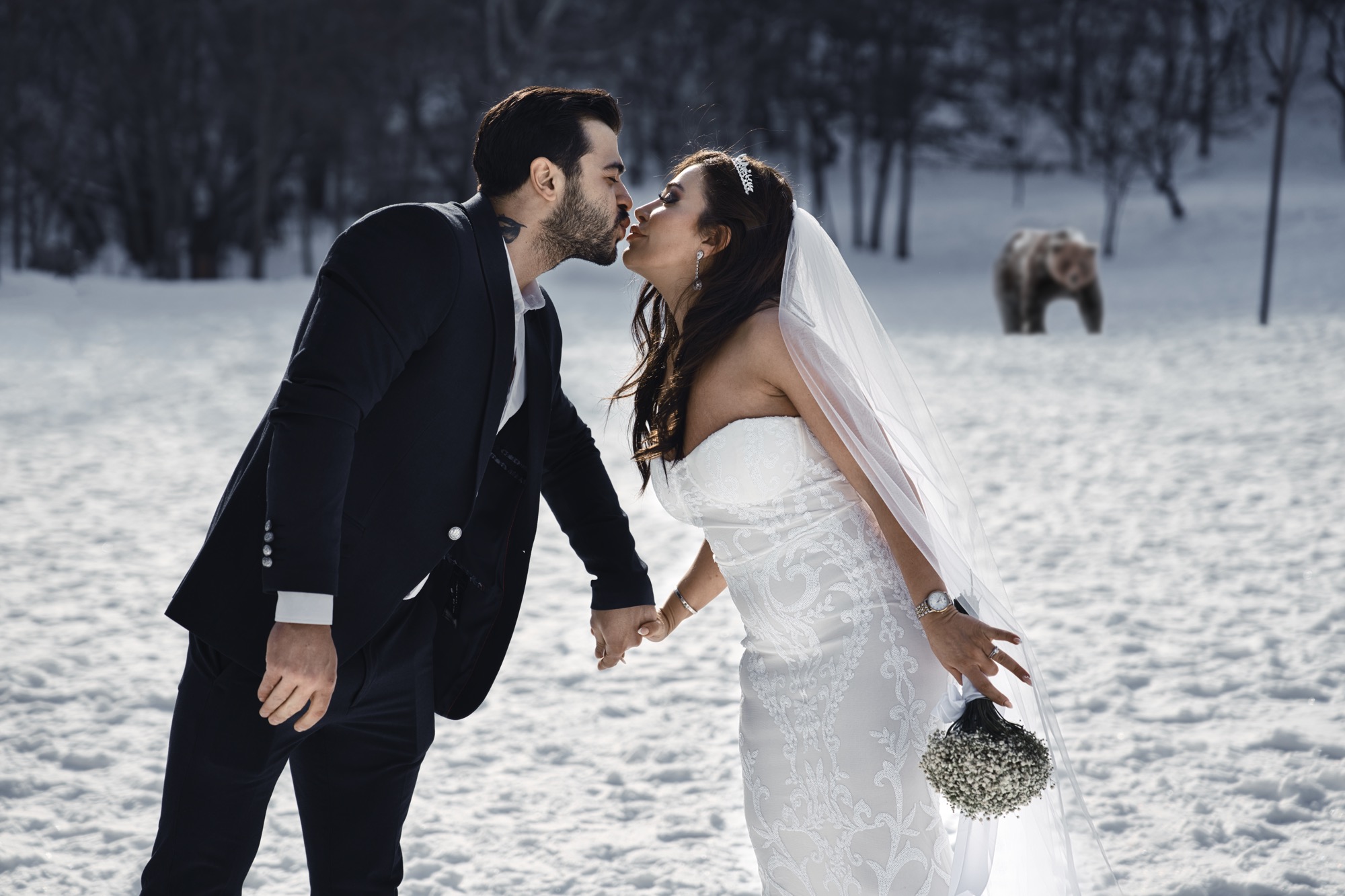 Wedding photo shoot in tbilisi - Turtle Lake