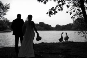 Black and white Wedding photograph by the Turtle lake, Tbilisi by Artmakers Studio Black and white Wedding photograph by the Turtle lake, Tbilisi by Artmakers Studio