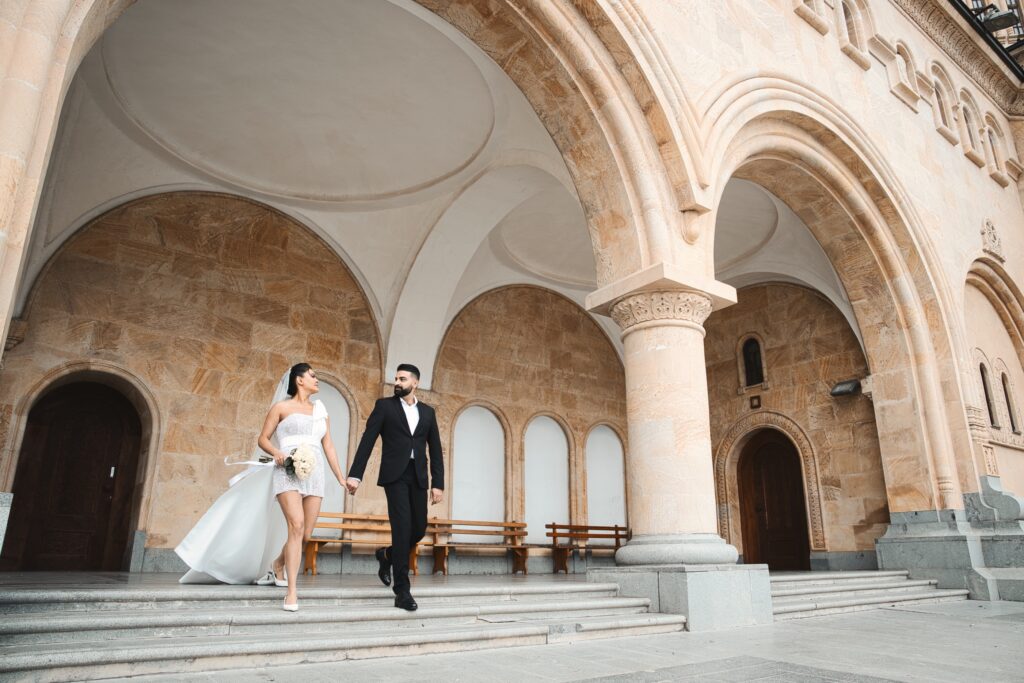 Wedding photograph taken at the holy Trinity Cathedral (Sameba), Tbilisi by Artmakers Studio Wedding photograph taken at the holy Trinity Cathedral (Sameba), Tbilisi by Artmakers Studio
