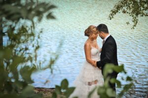 Wedding photograph taken at the Turtle lake in Tbilisi by Artmakers Studio Wedding photograph taken at the Turtle lake in Tbilisi by Artmakers Studio