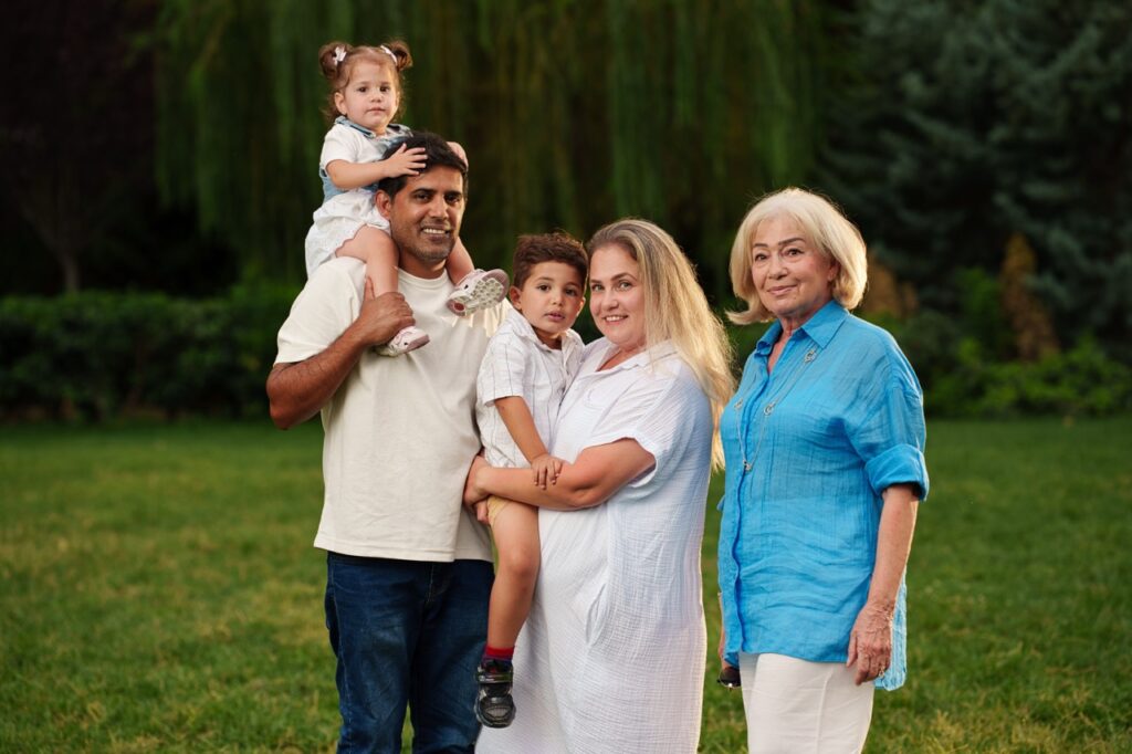 A7407031 Alisa – family photo shoot – Tbilisi – Georgia copy Large