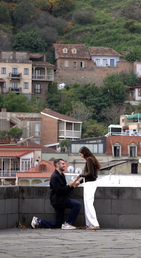 proposal-photo-in-old-tbilisi